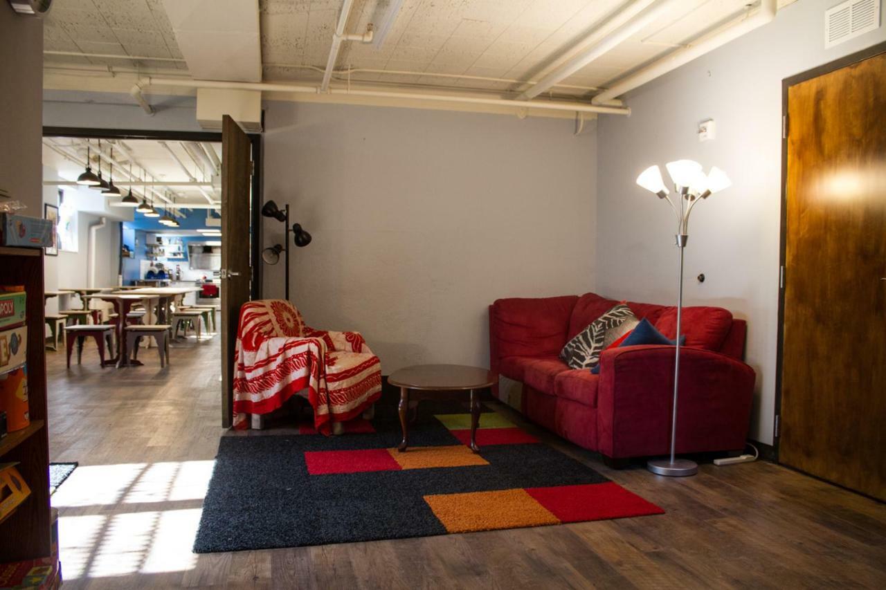 Cream City Hostel Milwaukee Buitenkant foto