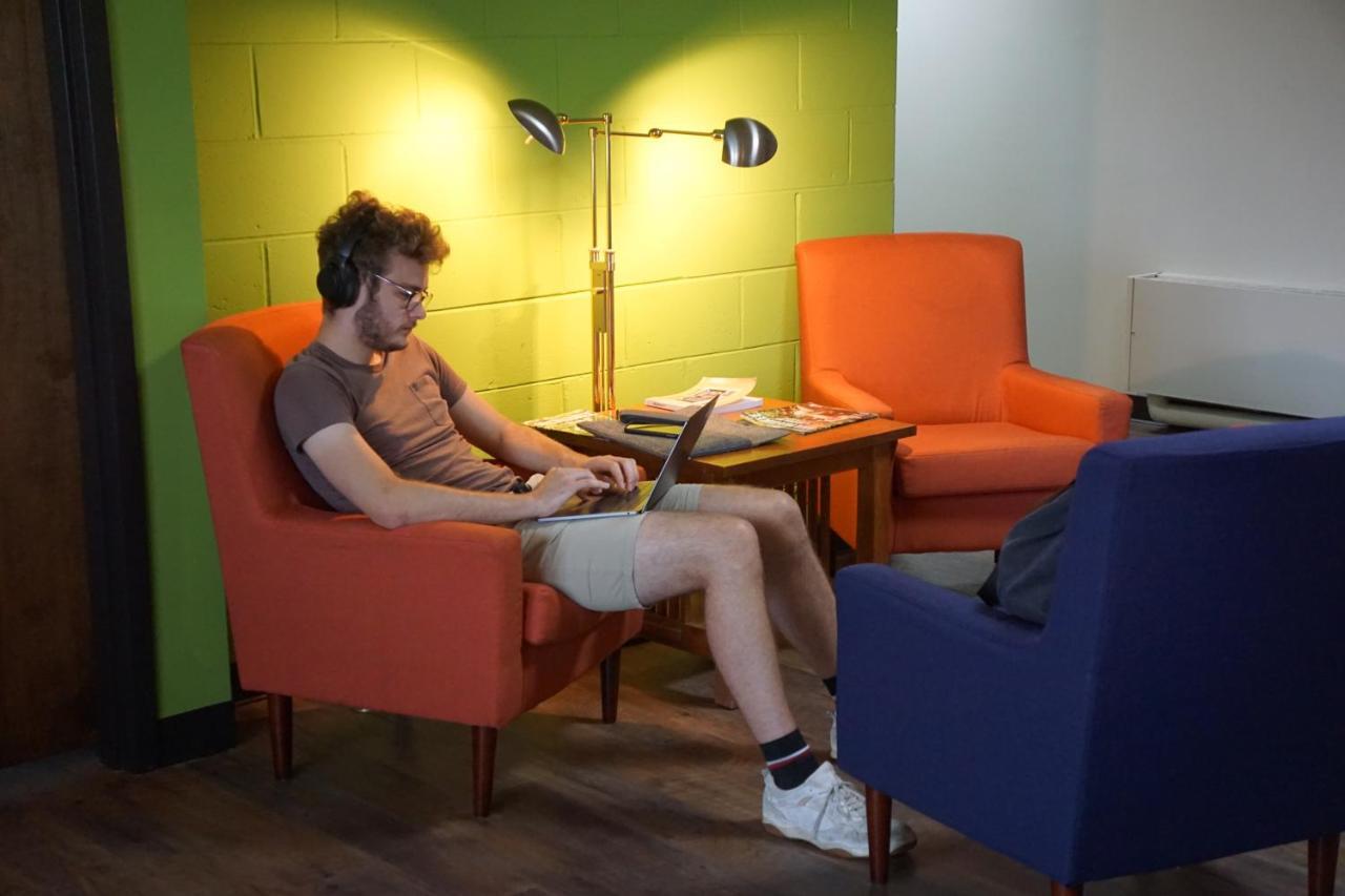 Cream City Hostel Milwaukee Buitenkant foto